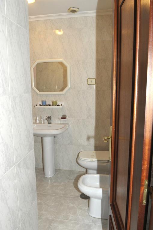 Pr Nimo Hotel Santiago de Compostela Room photo